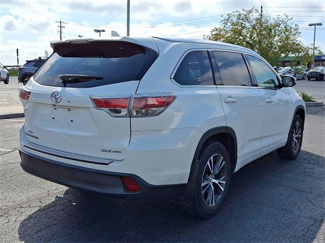 2016 Toyota Highlander Vehicle Photo in LANCASTER, PA 17601-0000