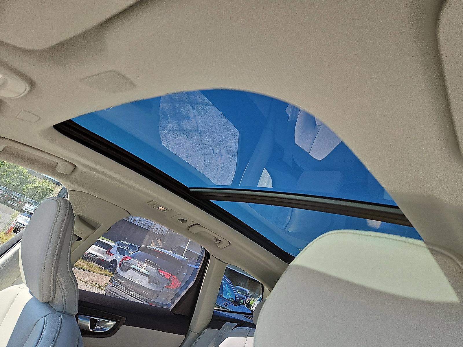 2026 Volvo XC60 Vehicle Photo in Trevose, PA 19053