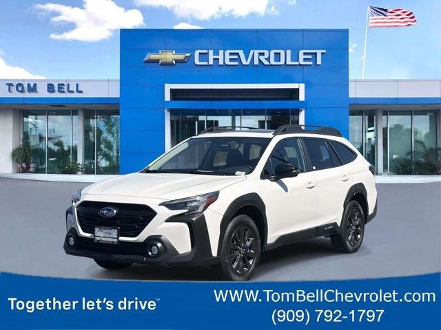 Crystal White Pearl 2023 Subaru Outback Onyx Edition AWD SUV / Crossover All-Wheel Drive Continuously Variable Transmission