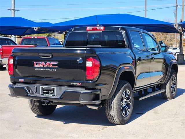 2024 GMC Canyon Vehicle Photo in GAINESVILLE, TX 76240-2013