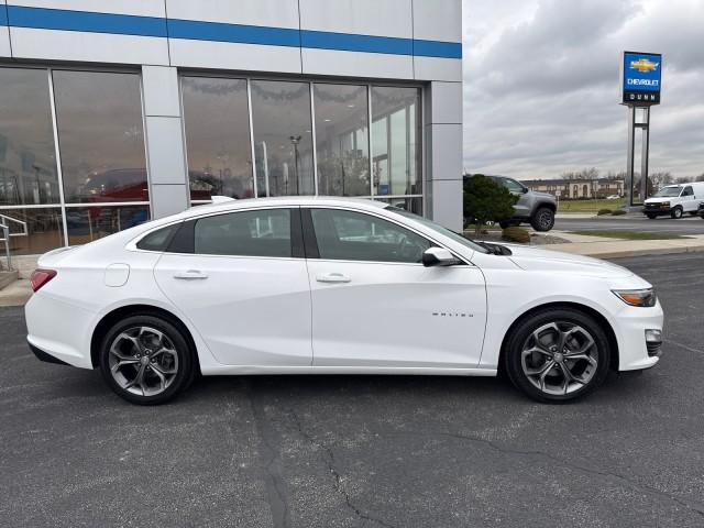 Used 2020 Chevrolet Malibu 1LT with VIN 1G1ZD5ST8LF130361 for sale in Oregon, OH