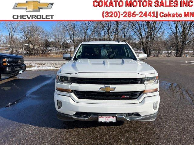 Used 2018 Chevrolet Silverado 1500 LT with VIN 3GCUKREC3JG431383 for sale in Cokato, MN