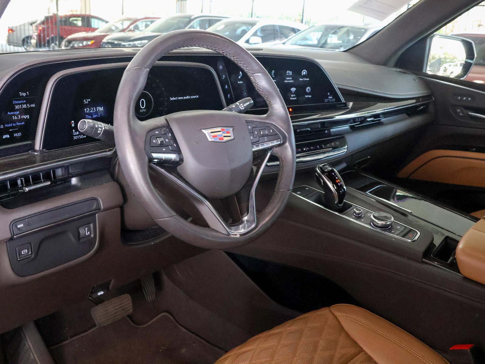 2021 Cadillac Escalade Vehicle Photo in DALLAS, TX 75209-3095