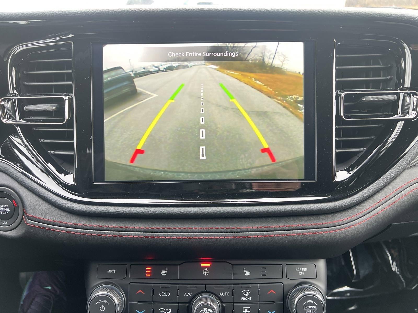 2025 Dodge Durango Vehicle Photo in Mechanicsburg, PA 17050-1707