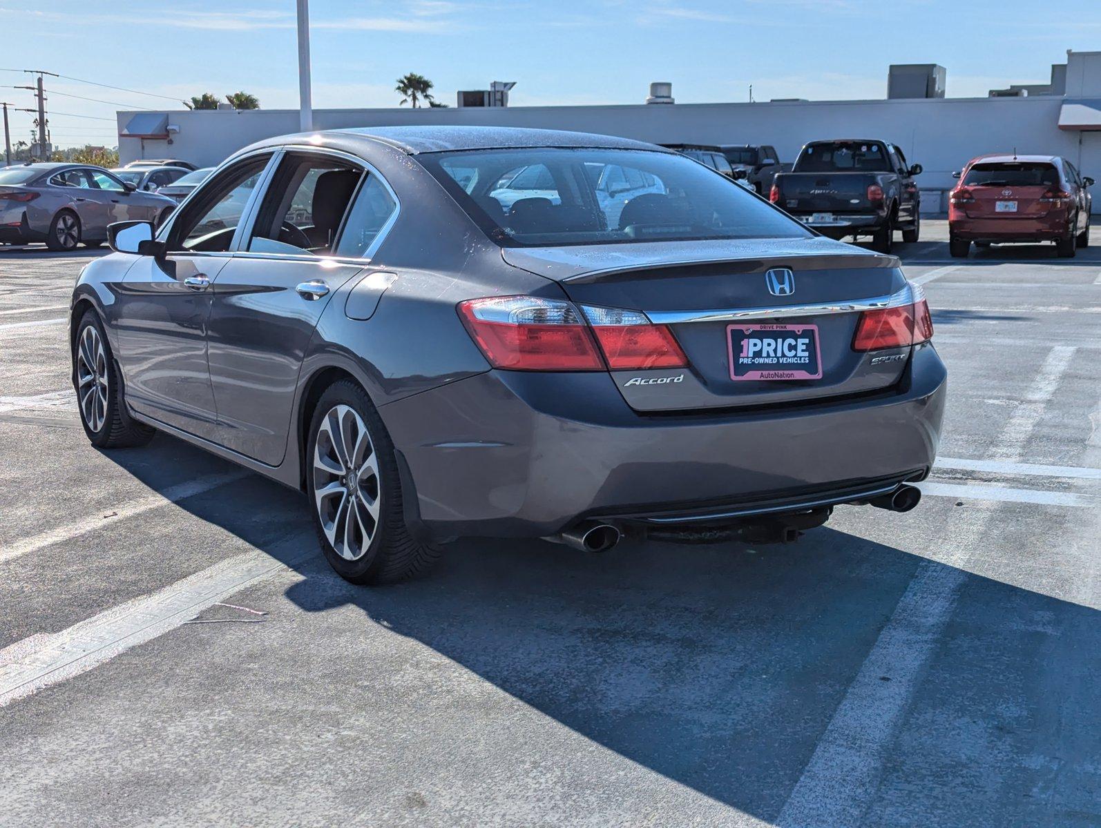 2015 Honda Accord Sedan Vehicle Photo in Ft. Myers, FL 33907