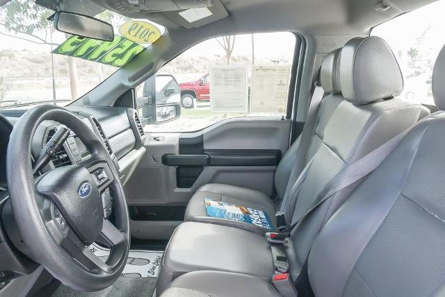 2019 Ford Super Duty F-350 SRW Vehicle Photo in VENTURA, CA 93003-8585