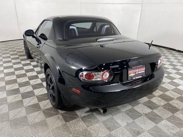 2008 Mazda MX-5 Miata Vehicle Photo in MEDINA, OH 44256-9001