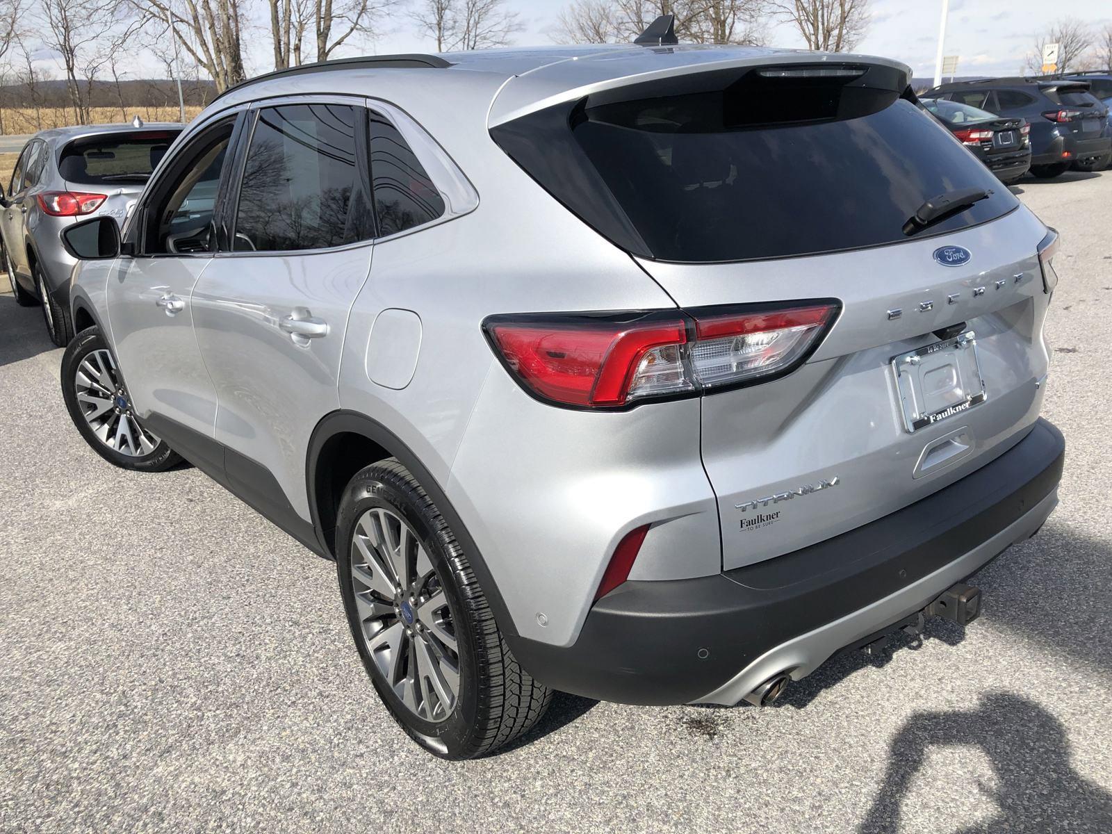 2020 Ford Escape Vehicle Photo in Mechanicsburg, PA 17050