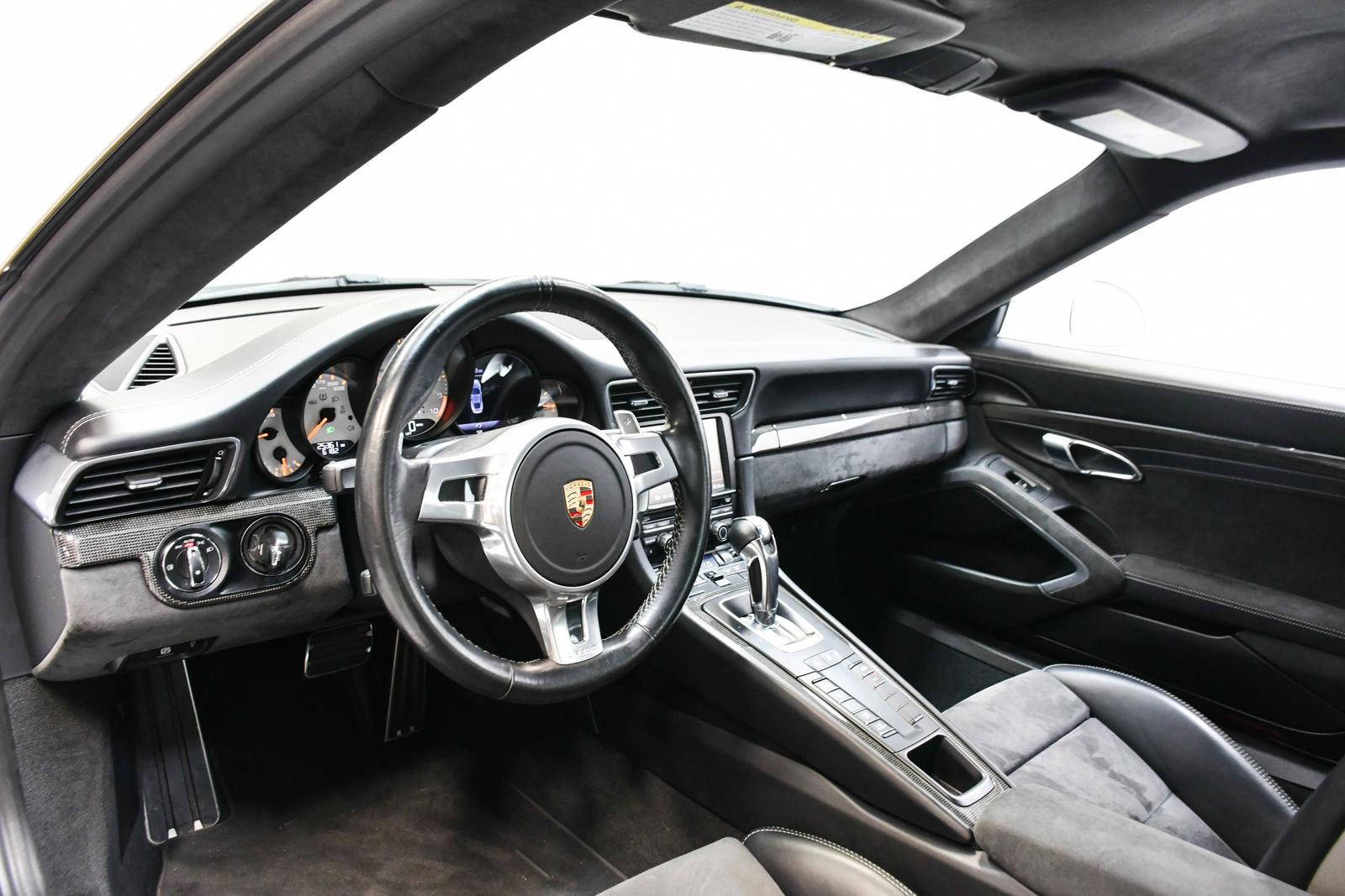 2015 Porsche 911 Vehicle Photo in DALLAS, TX 75235