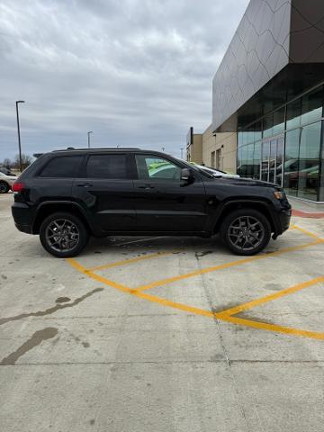 2021 Jeep Grand Cherokee Vehicle Photo in Peoria, IL 61615