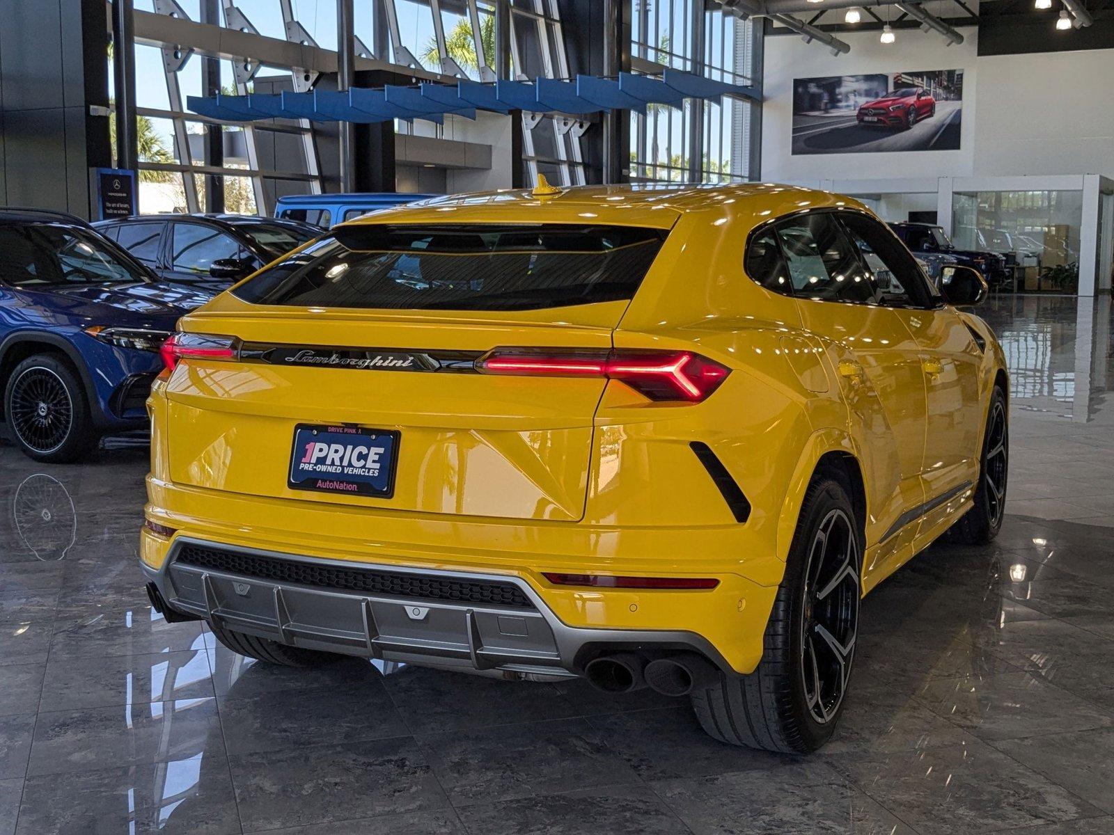 2021 Lamborghini Urus Vehicle Photo in Miami, FL 33169