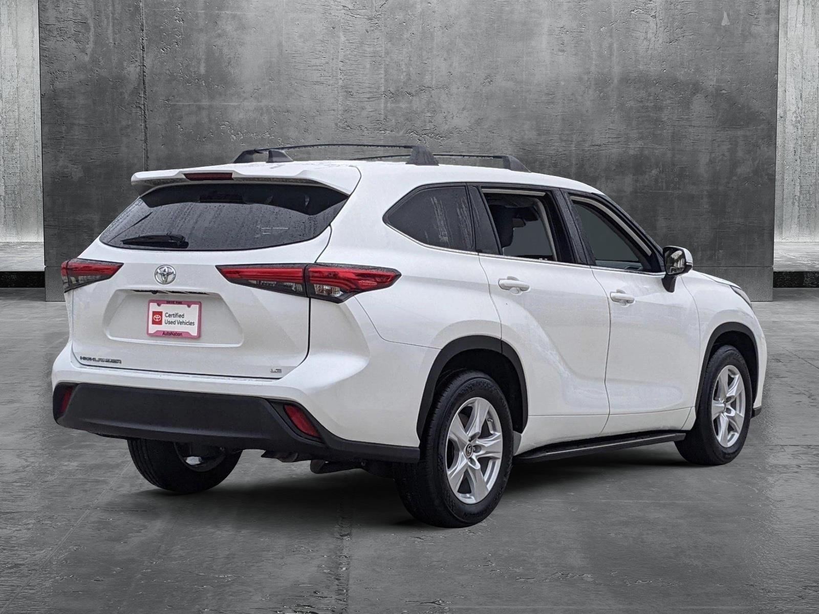 2022 Toyota Highlander Vehicle Photo in Davie, FL 33331