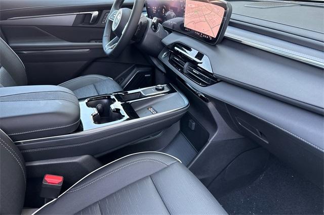 2025 Buick Enclave Vehicle Photo in ELK GROVE, CA 95757-8703