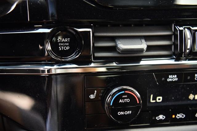 2025 Nissan Pathfinder Vehicle Photo in Ballwin, MO 63011