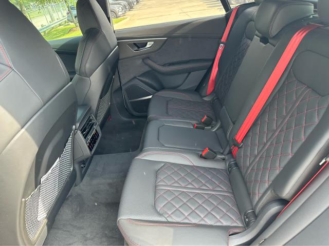 2025 Audi SQ8 Vehicle Photo in HOUSTON, TX 77090