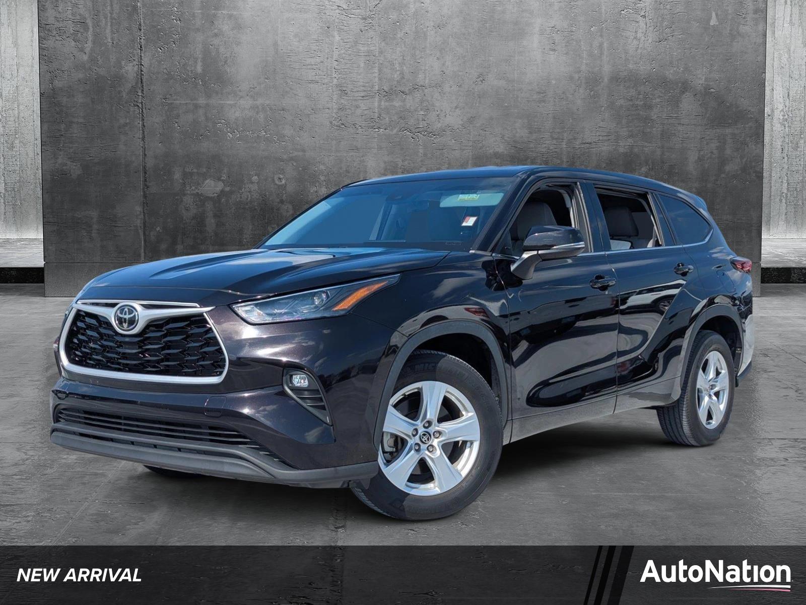 2022 Toyota Highlander Vehicle Photo in Ft. Myers, FL 33907