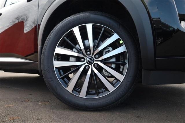 2025 Nissan Pathfinder Vehicle Photo in Hazelwood, MO 63042