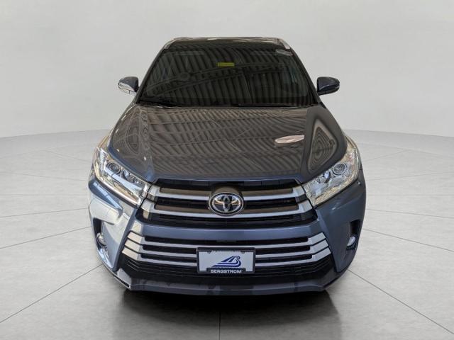 2019 Toyota Highlander Vehicle Photo in Oshkosh, WI 54901