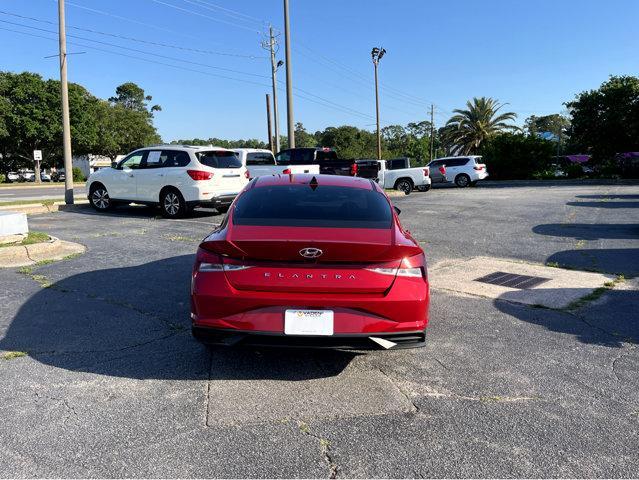 2022 Hyundai ELANTRA Vehicle Photo in Savannah, GA 31419