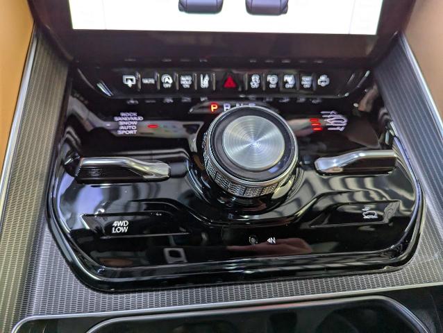 2025 Jeep Grand Wagoneer Vehicle Photo in Kaukauna, WI 54130