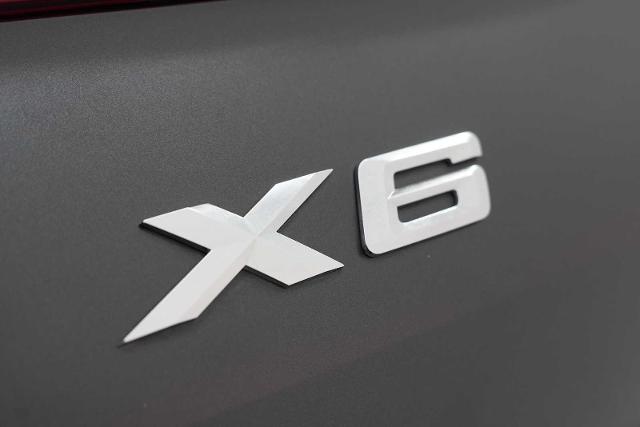 2021 BMW X6 xDrive40i Vehicle Photo in GRAPEVINE, TX 76051