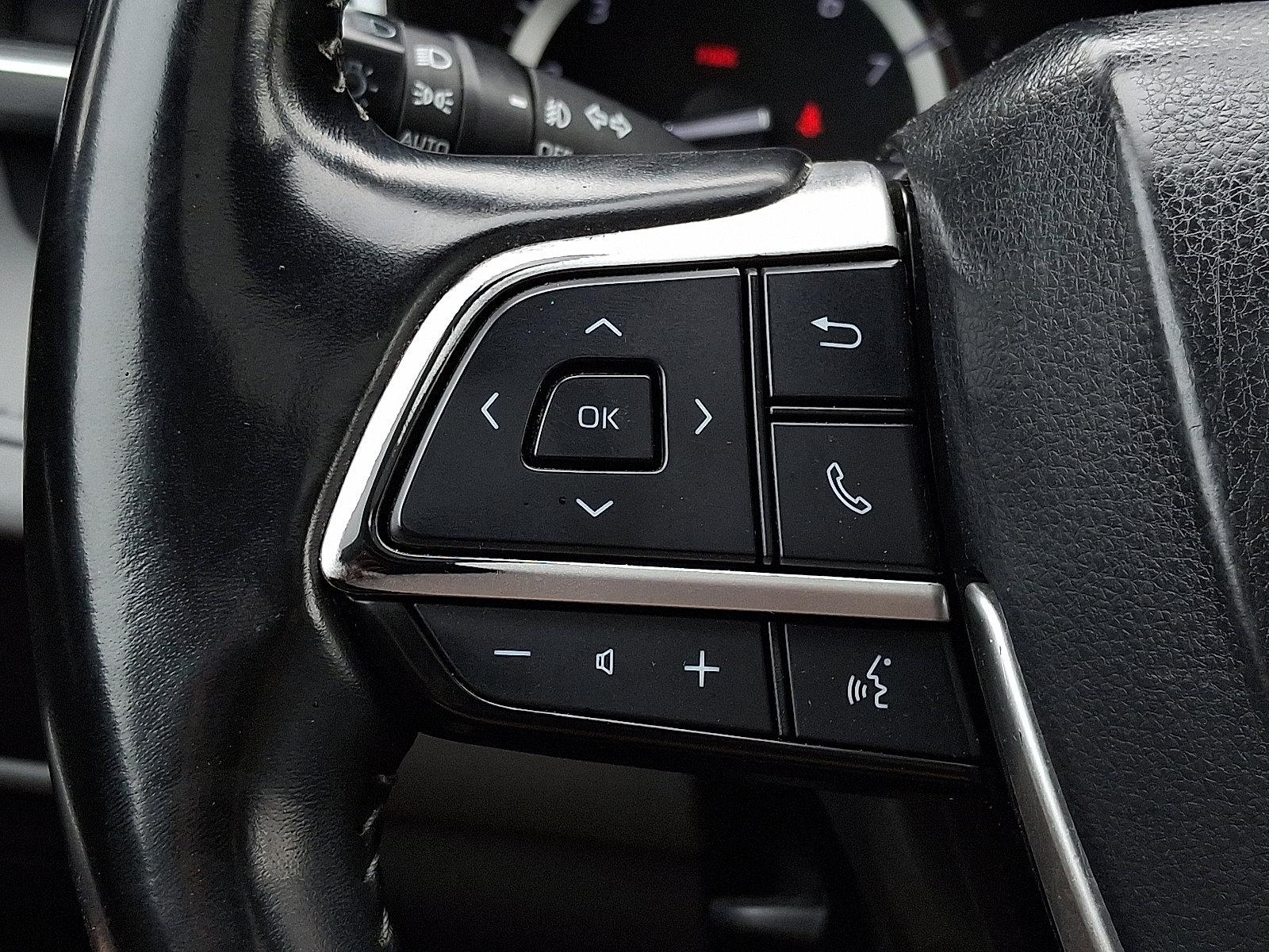 2022 Toyota Highlander Vehicle Photo in Mechanicsburg, PA 17050-2306