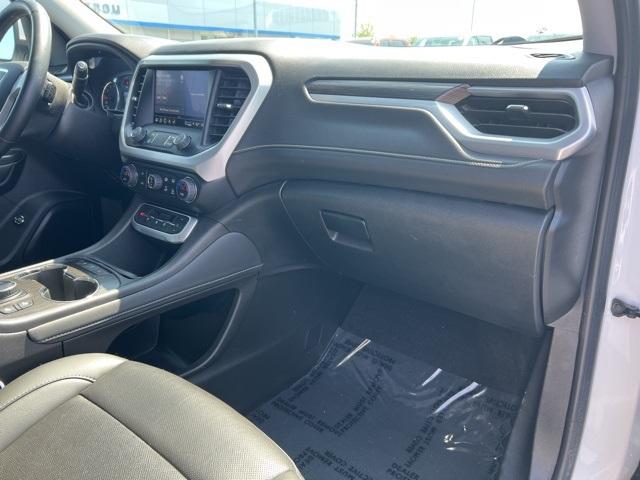 2023 GMC Acadia Vehicle Photo in GREEN BAY, WI 54304-5303