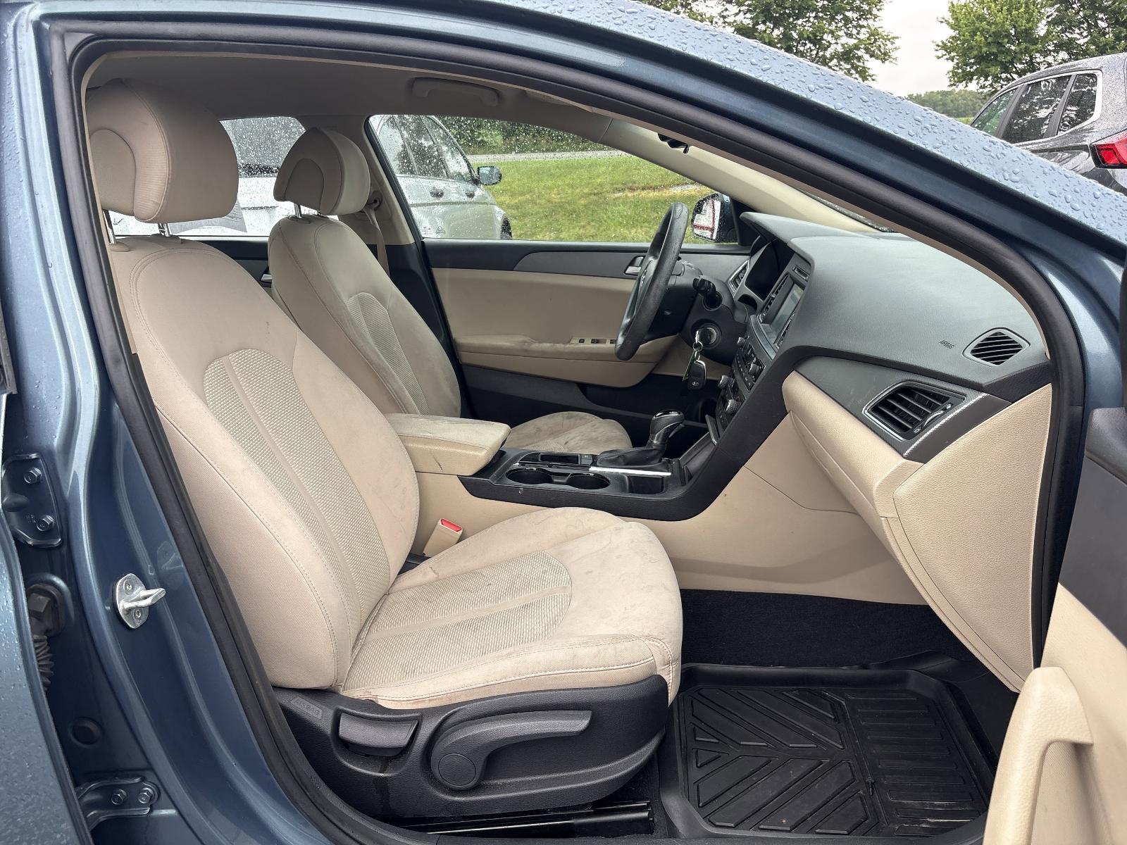 2016 Hyundai SONATA Vehicle Photo in Mechanicsburg, PA 17050
