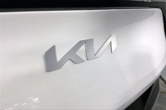 2024 Kia Sportage Vehicle Photo in Lees Summit, MO 64086