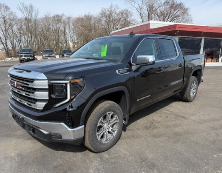 2026 GMC Sierra 1500 SLE Crew Cab 4WD