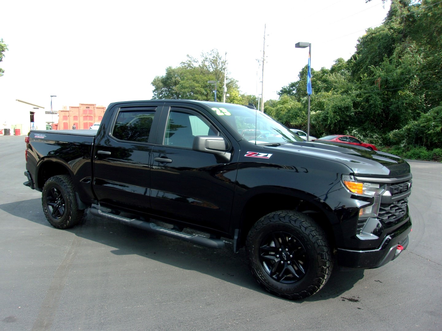 Certified 2023 Chevrolet Silverado 1500 Custom with VIN 3GCUDCED3PG134283 for sale in Leavenworth, KS