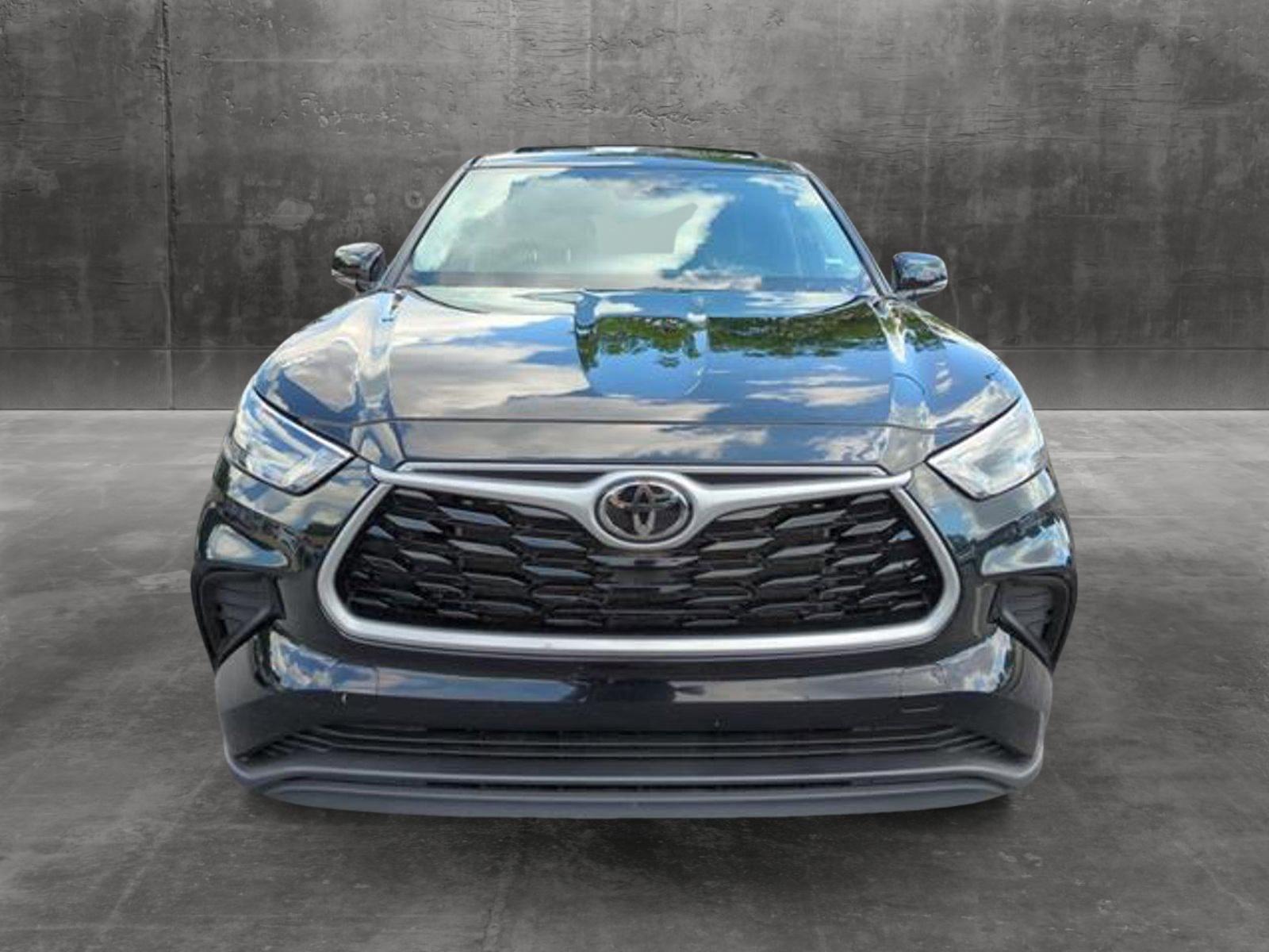 2023 Toyota Highlander Vehicle Photo in Clearwater, FL 33764