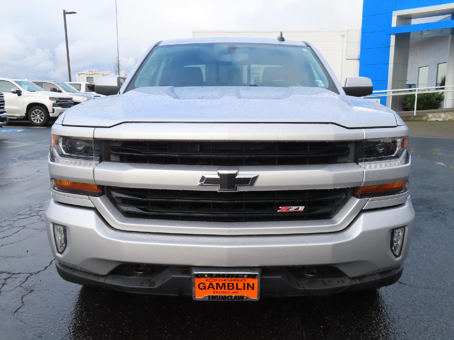 Used 2017 Chevrolet Silverado 1500 LT with VIN 1GCUKREC5HF147796 for sale in Enumclaw, WA