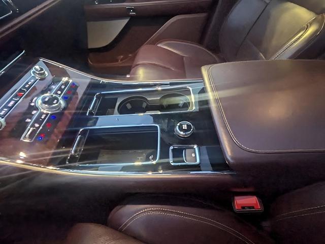 2020 Lincoln Aviator Vehicle Photo in Neenah, WI 54956