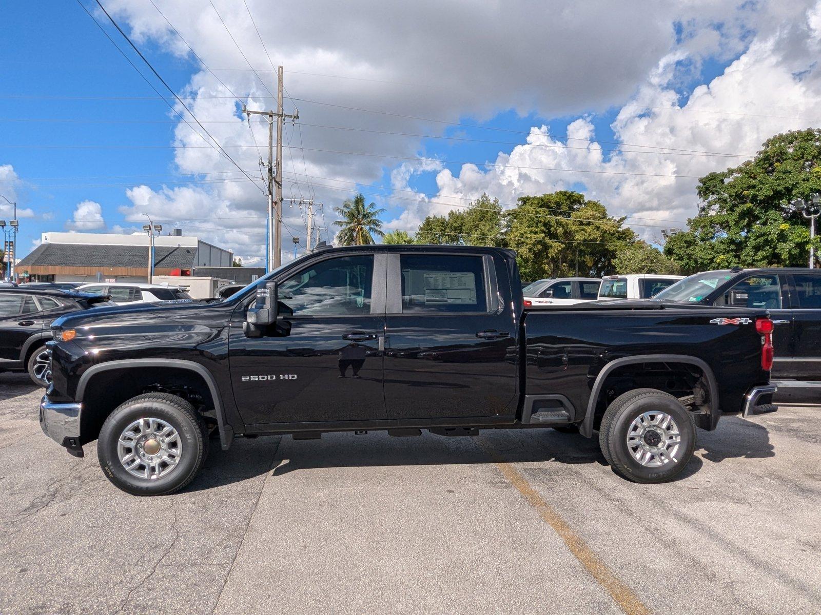 2025 Chevrolet Silverado 2500 HD Vehicle Photo in MIAMI, FL 33134-2699