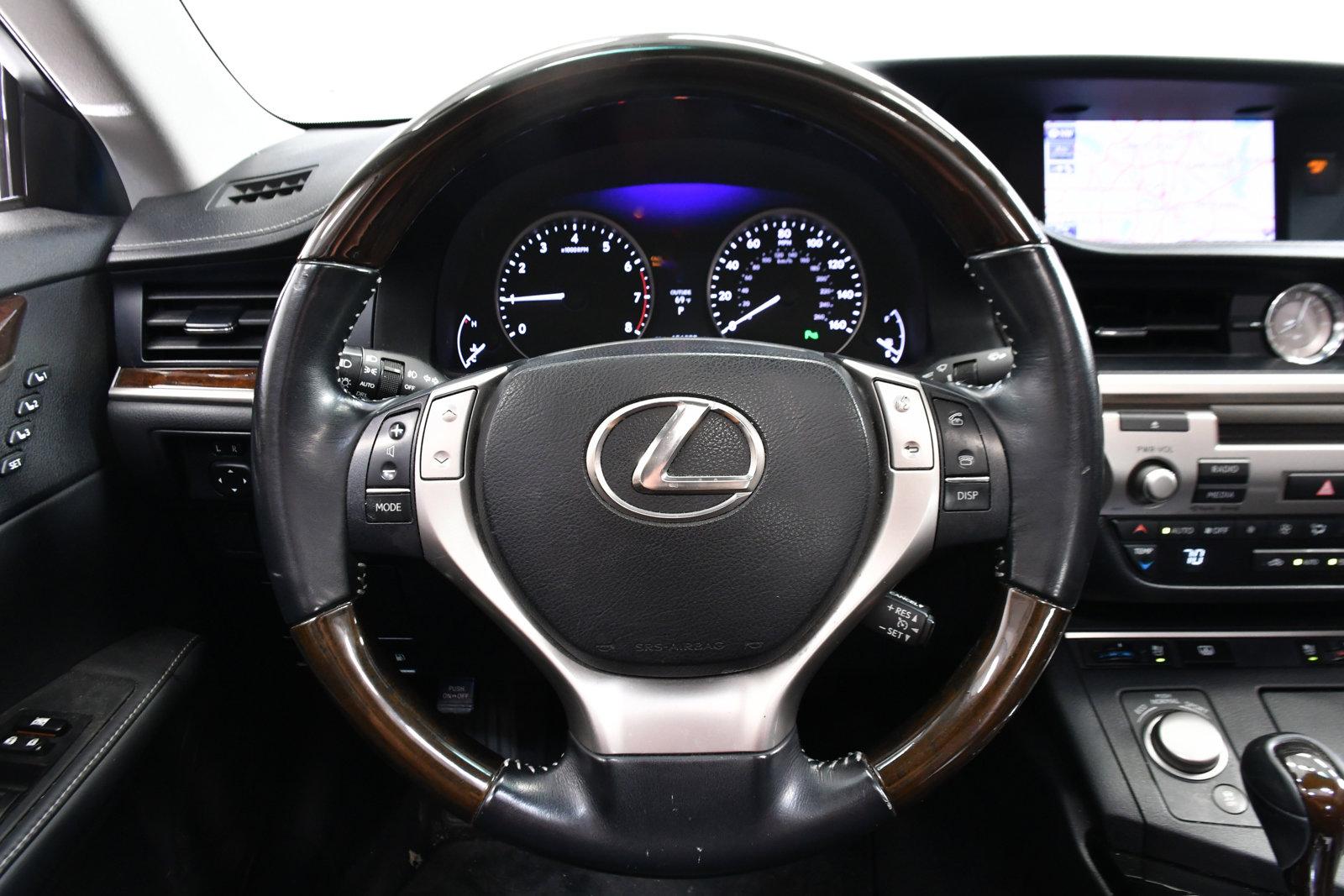 2013 Lexus ES 350 Vehicle Photo in DALLAS, TX 75235