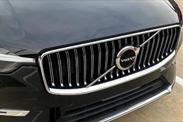 2022 Volvo XC60 Vehicle Photo in Houston, TX 77007