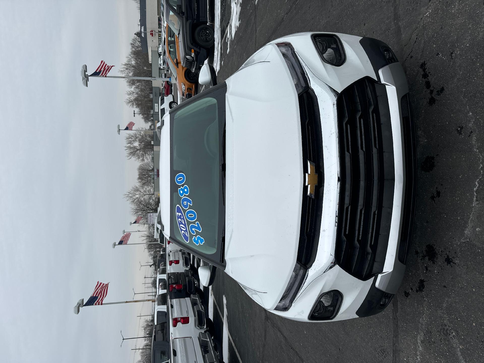 Used 2023 Chevrolet TrailBlazer LT with VIN KL79MPS23PB080697 for sale in Warren, MI