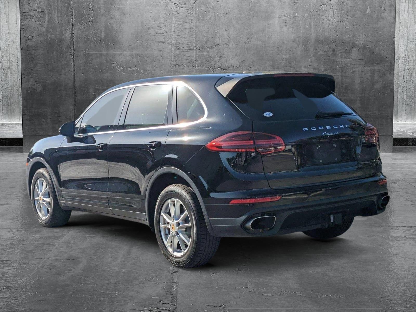 2016 Porsche Cayenne Vehicle Photo in WEST PALM BEACH, FL 33407-3296