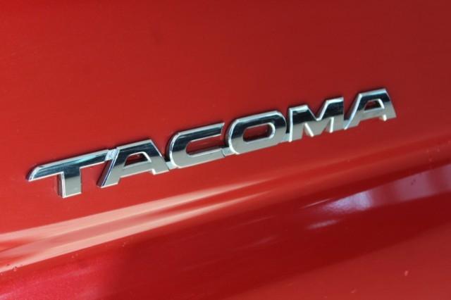 2015 Toyota Tacoma Vehicle Photo in Green Bay, WI 54304