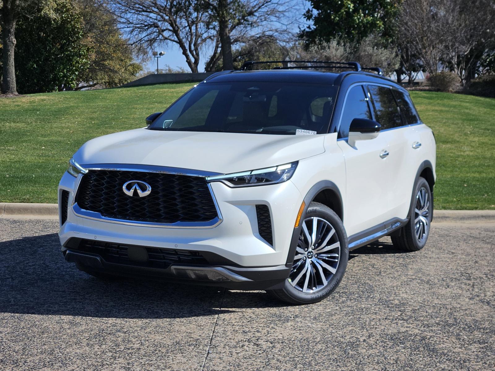 2025 INFINITI QX60 Vehicle Photo in Fort Worth, TX 76132