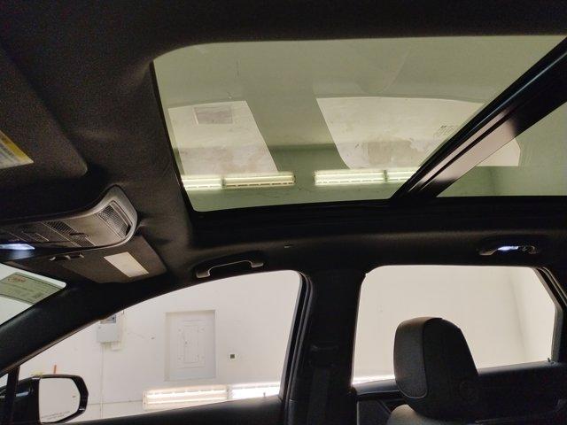 2025 Cadillac XT5 Vehicle Photo in PINEVILLE, NC 28134-8495