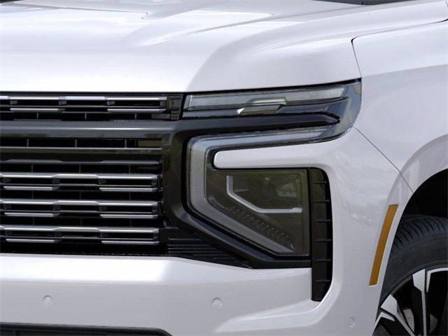 2025 Chevrolet Suburban Vehicle Photo in AURORA, CO 80011-6998