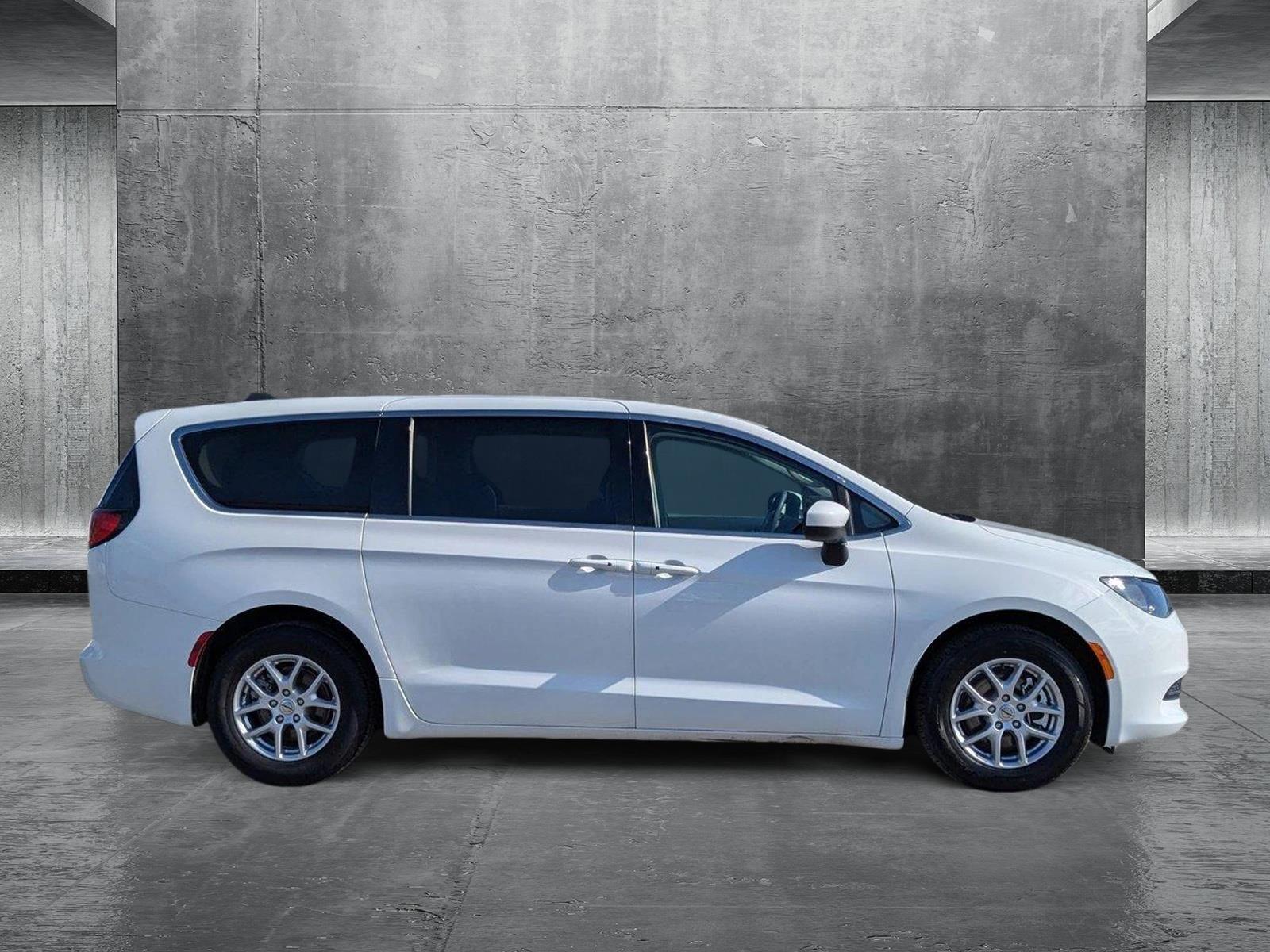 2022 Chrysler Voyager Vehicle Photo in Spokane Valley, WA 99212