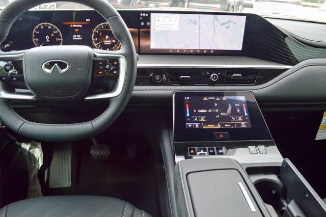 2025 INFINITI QX80 Vehicle Photo in Houston, TX 77090