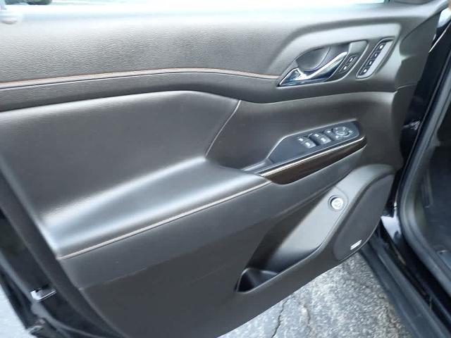 2022 GMC Acadia Vehicle Photo in ZELIENOPLE, PA 16063-2910