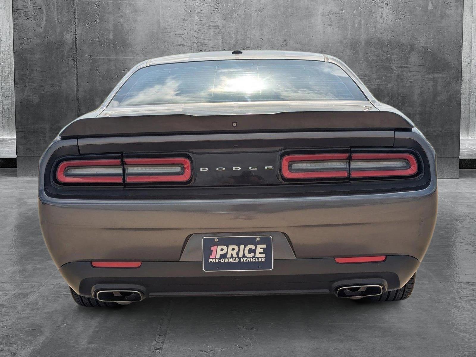 2017 Dodge Challenger Vehicle Photo in CORPUS CHRISTI, TX 78412-4902