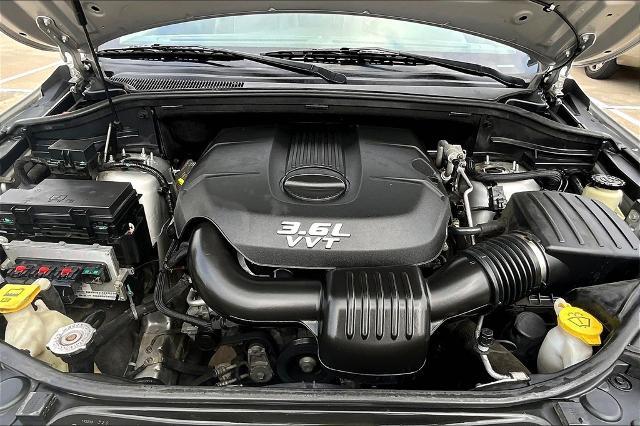 2012 Jeep Grand Cherokee Vehicle Photo in Houston, TX 77007
