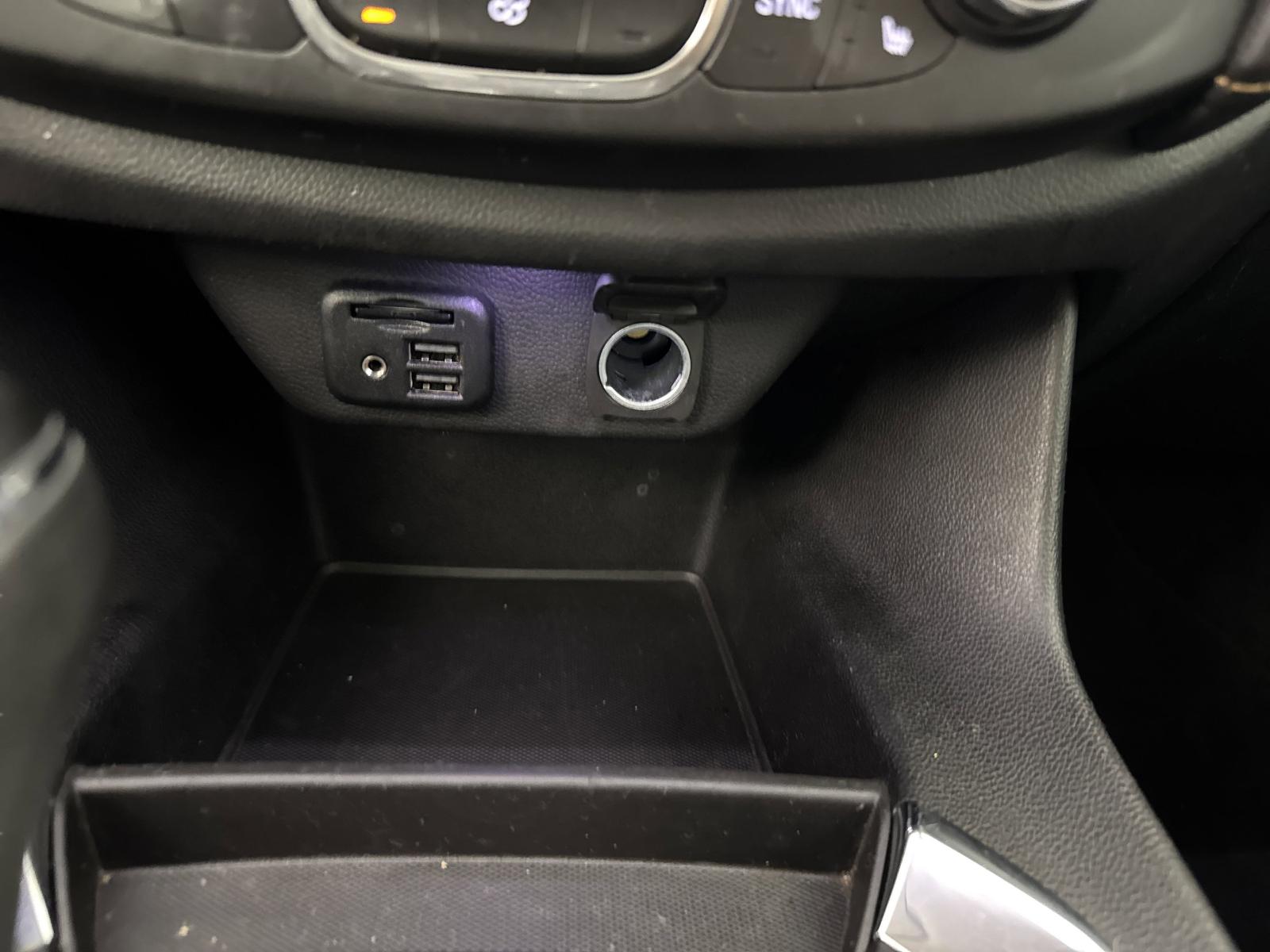 2020 Chevrolet Traverse Vehicle Photo in GEORGETOWN, TX 78626-7508