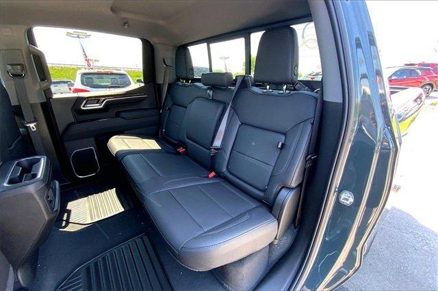 2025 Chevrolet Silverado 1500 Vehicle Photo in KANSAS CITY, MO 64114-4502